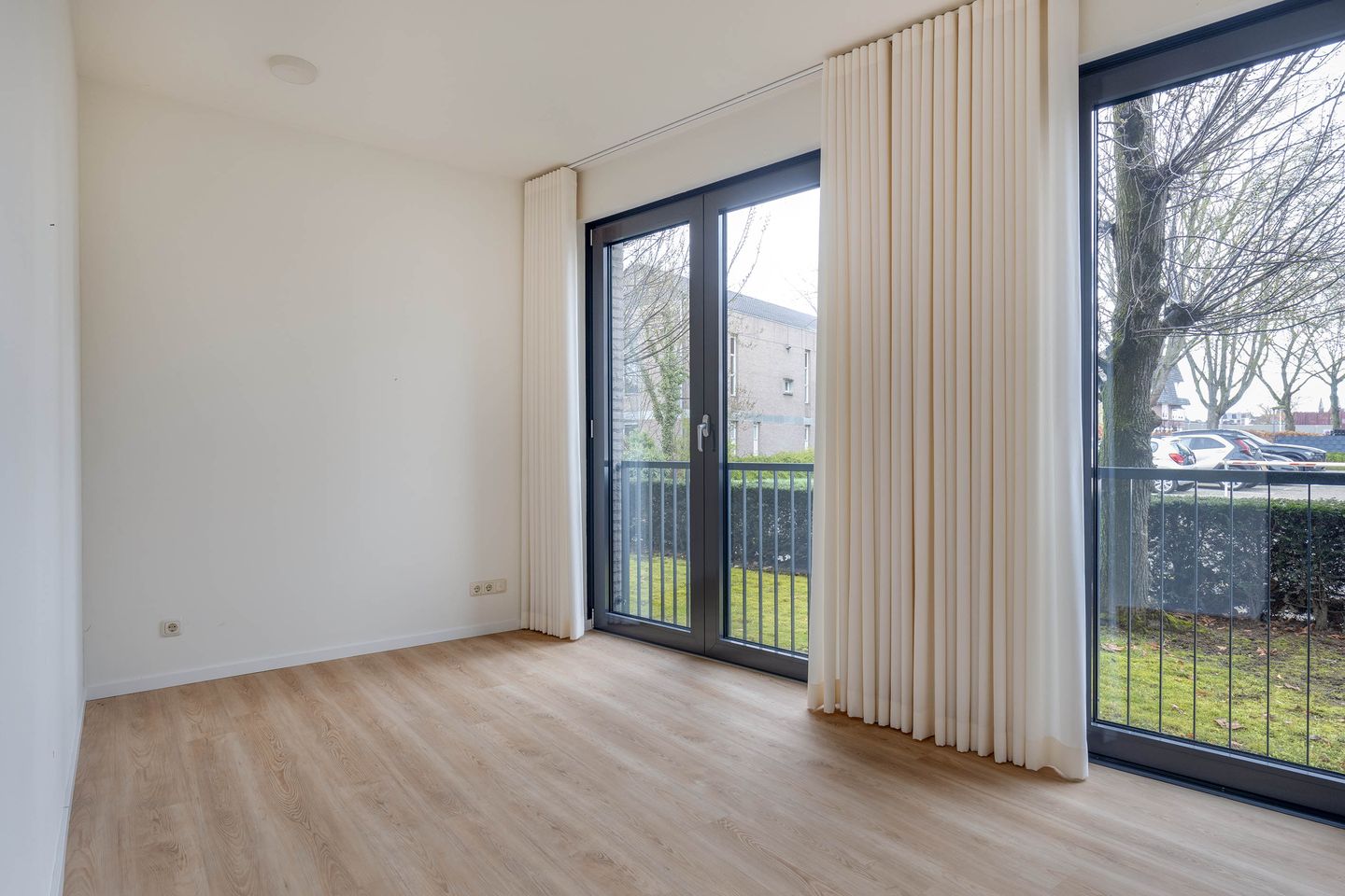 Foto 29 van Kastanjelaan 4-2