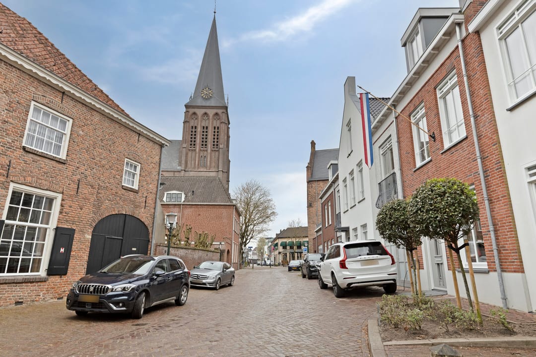 Photo 37 of Hofstraat 3