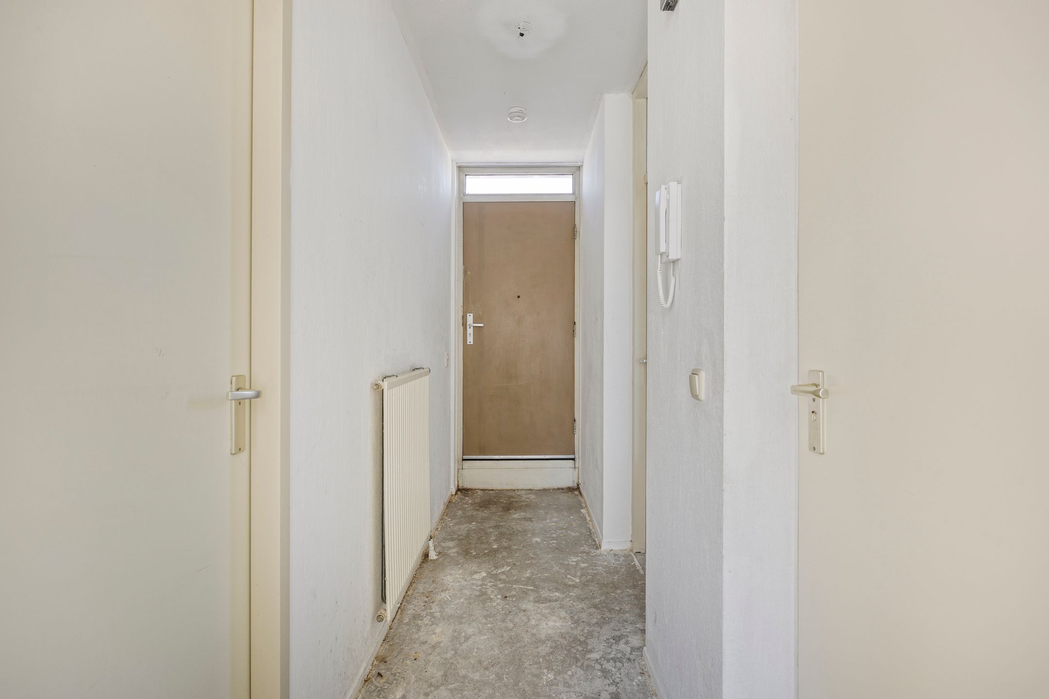 Light 2-Room Apartment in Popular Dapperbuurt Area — 15