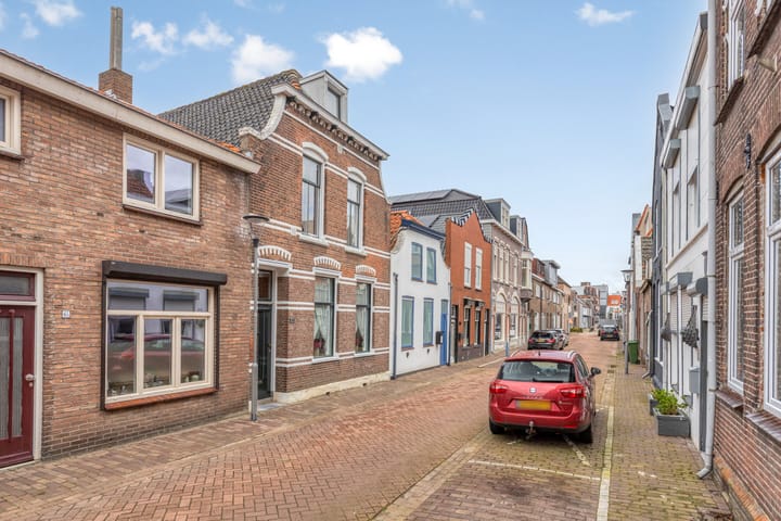 Foto 2 van Vlooswijkstraat 63