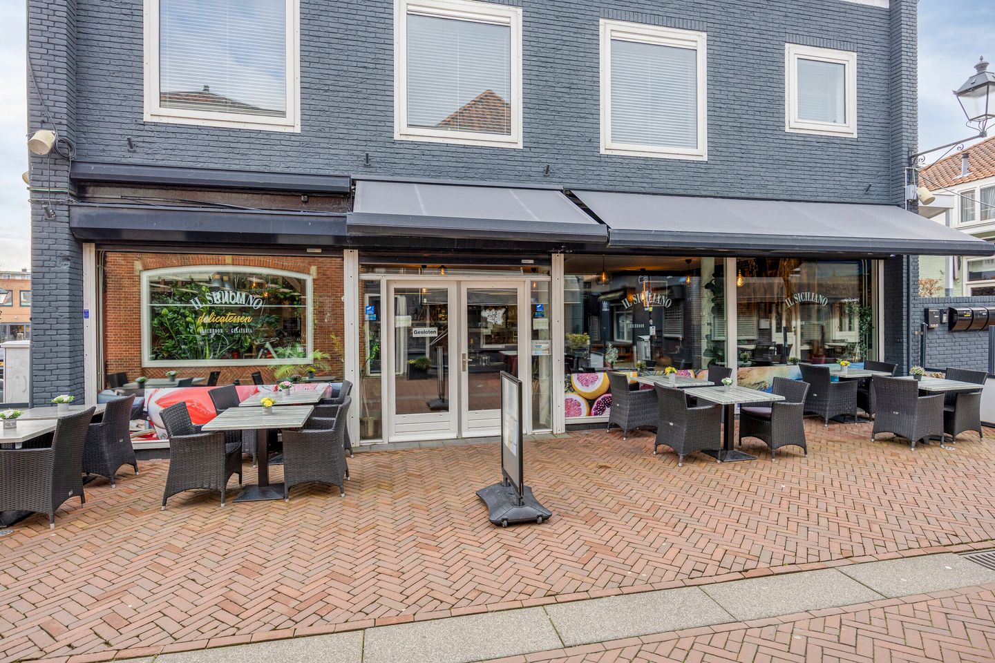 Bekijk foto 2 van Voorstraat 37