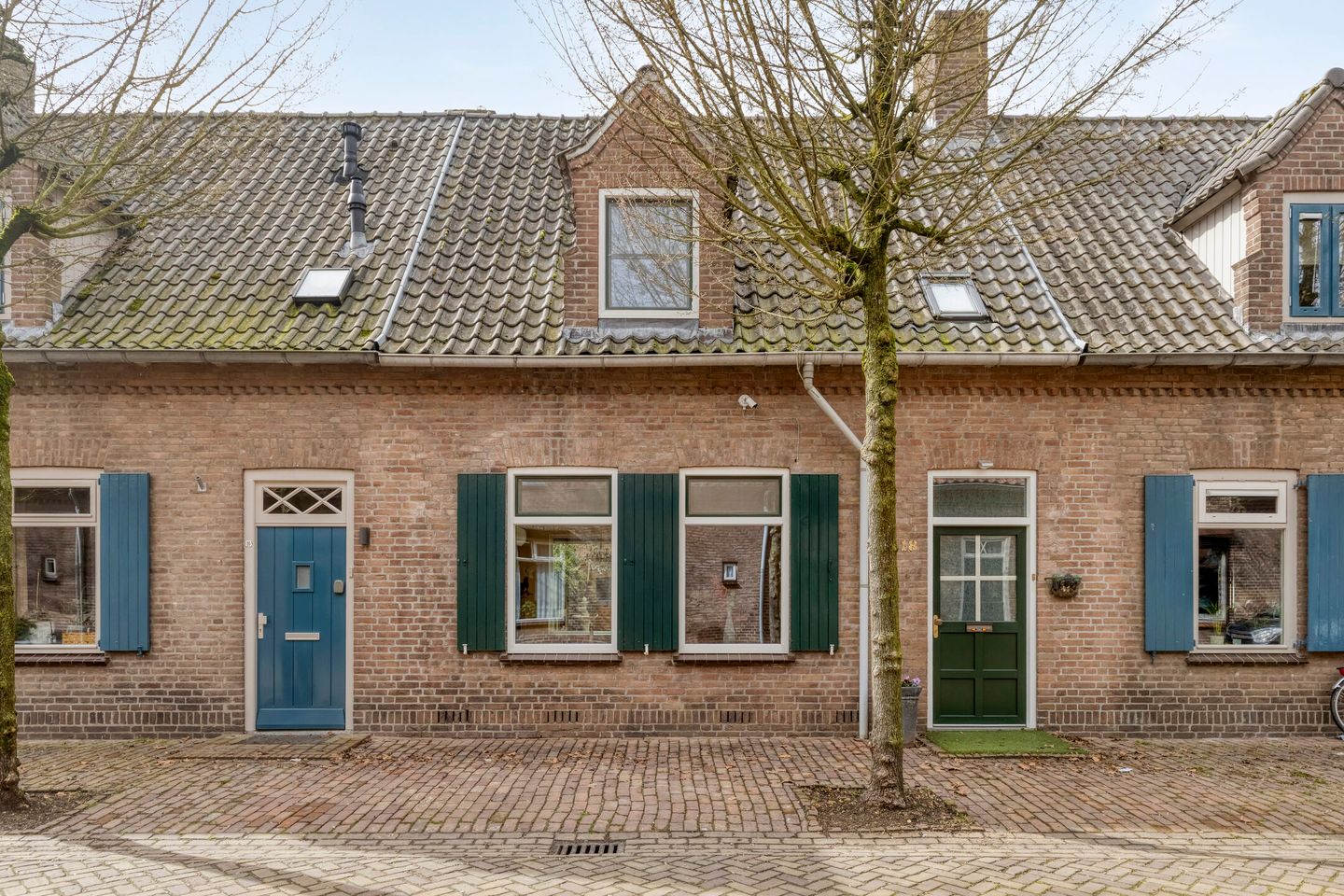 Photo 5 of Dr vd Broekstraat 18