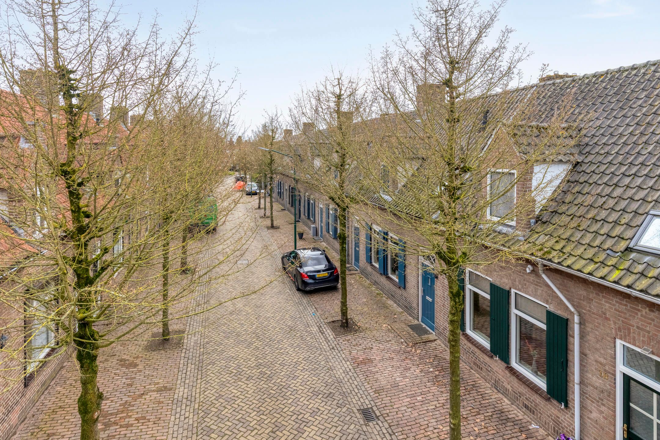 Photo 9 of Dr vd Broekstraat 18