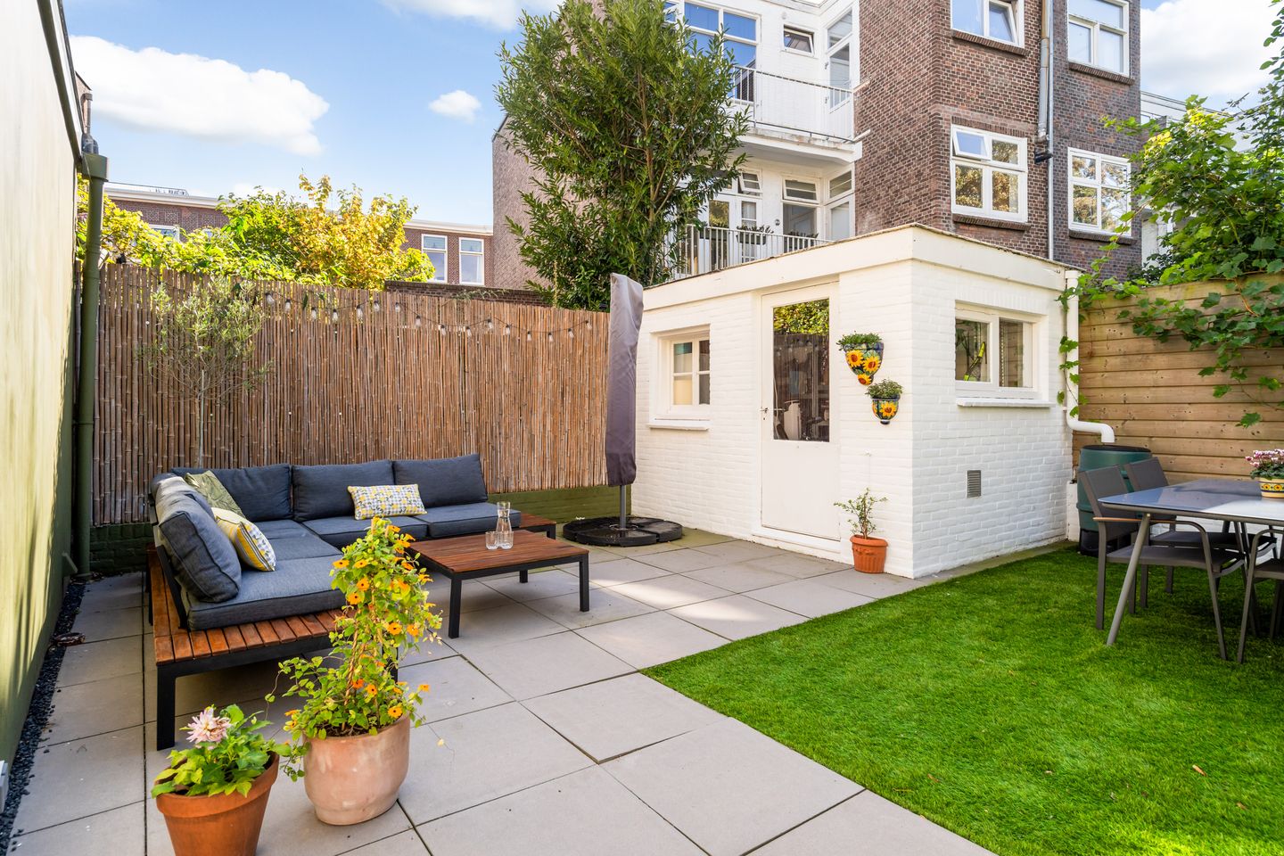 Ground-floor apartment with southwest-facing garden in popular Bomenbuurt — 35