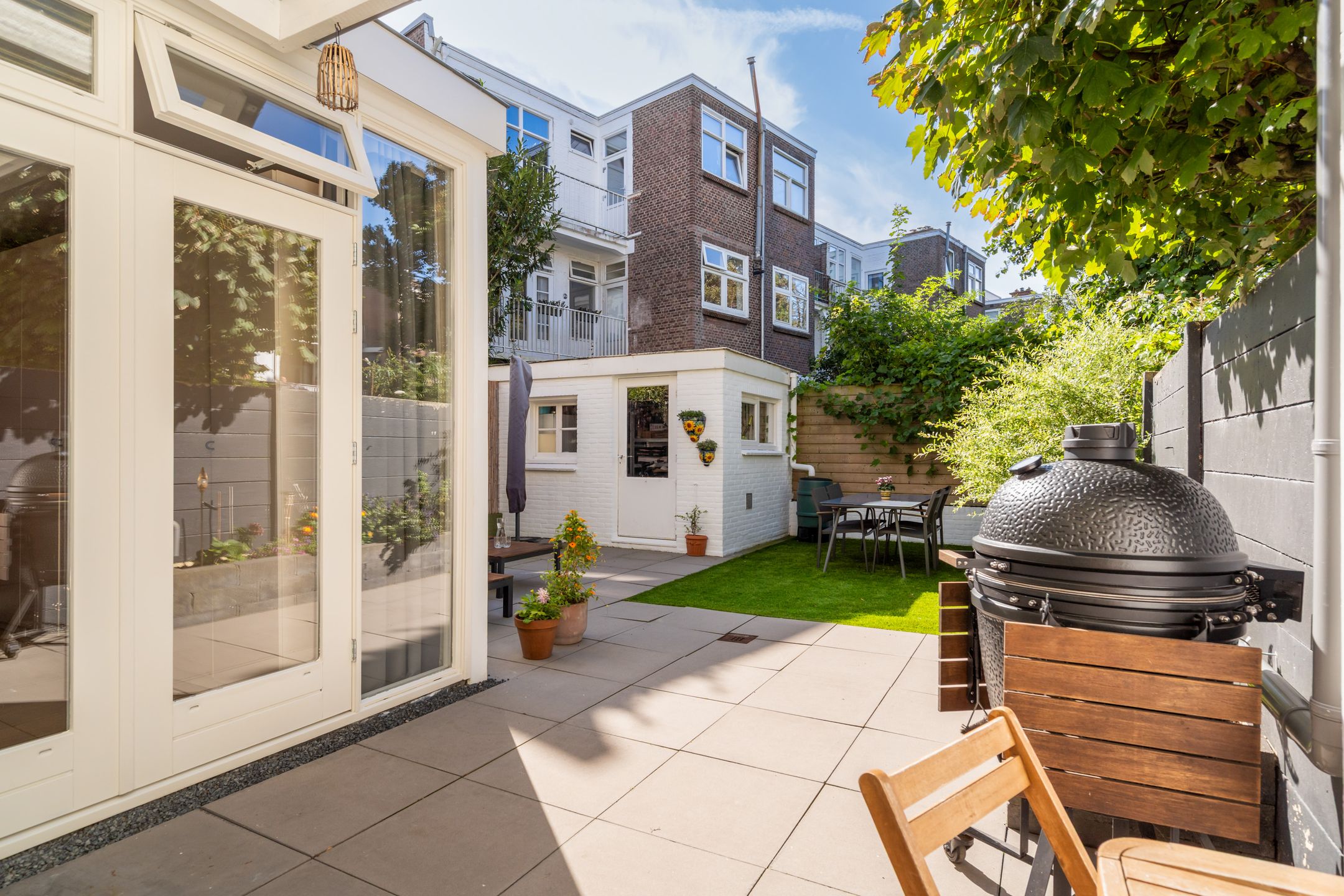 Ground-floor apartment with southwest-facing garden in popular Bomenbuurt — 33