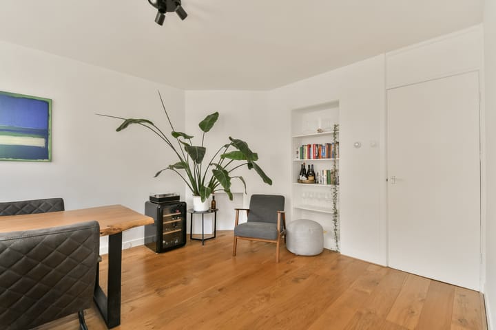 Foto 4 van Eemsstraat 24-1