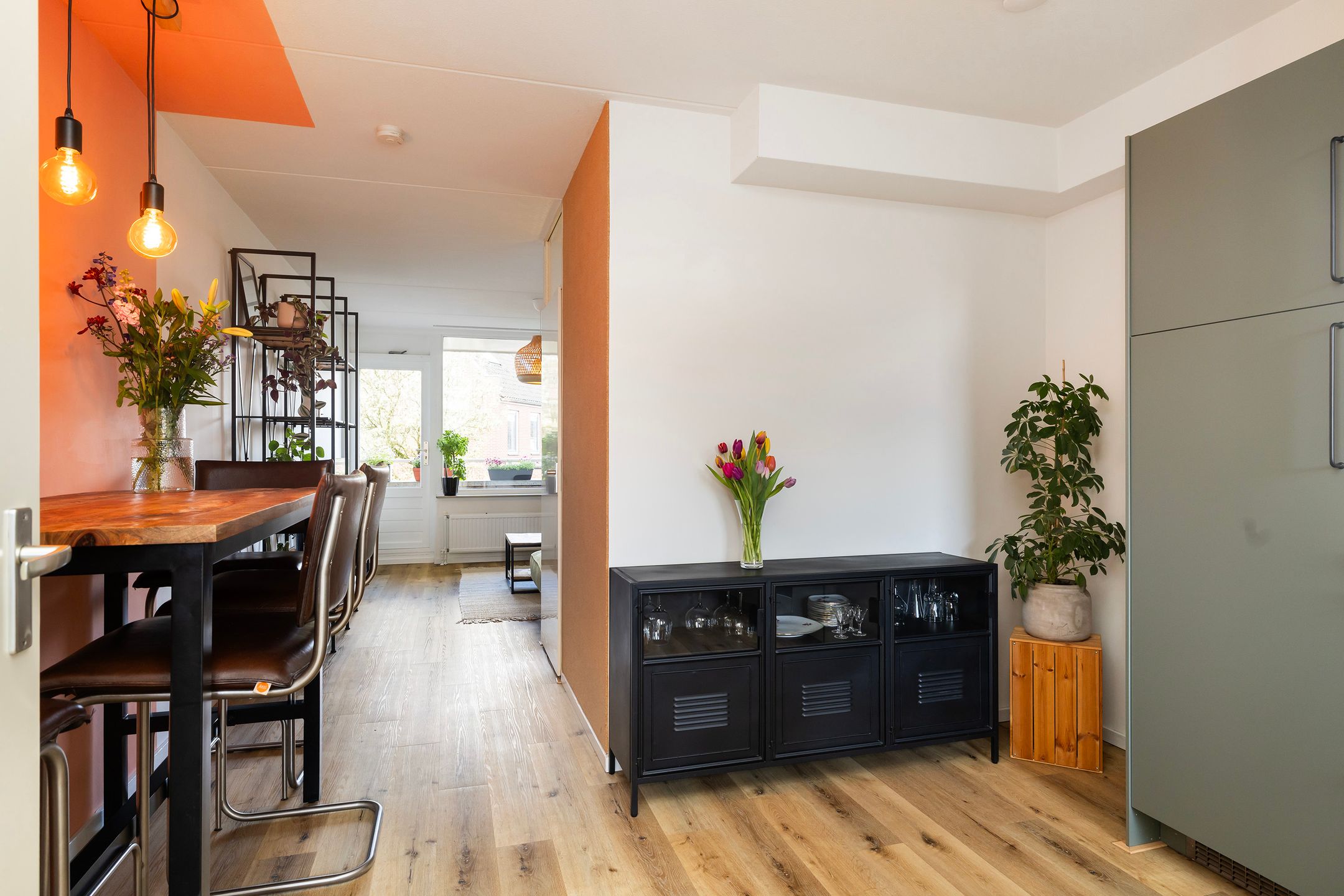 Foto 6 van Leliestraat 13-B