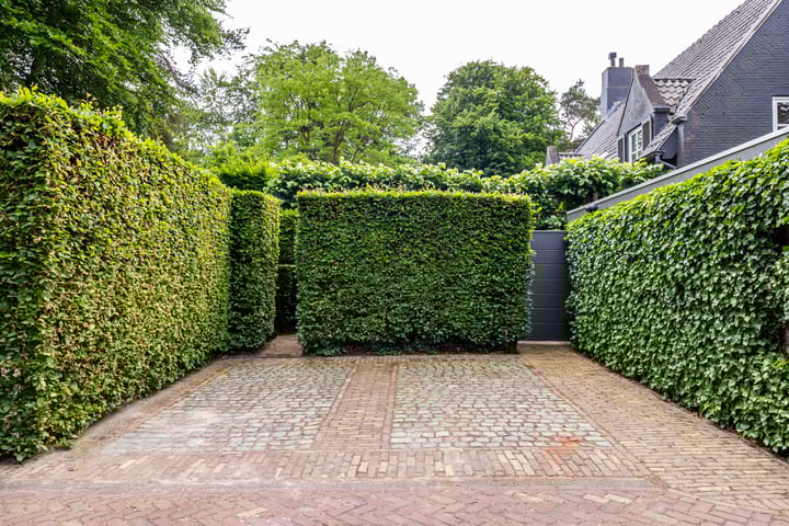 Photo 4 of Montenspark 2-B