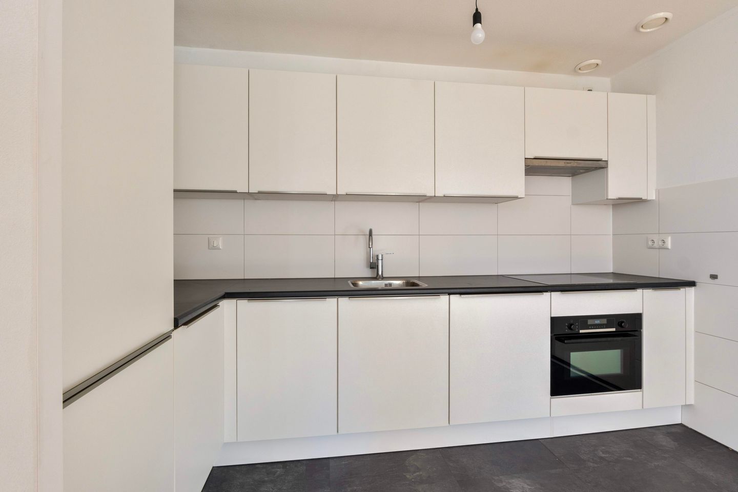 Photo 10 of Stationsplein 16-33