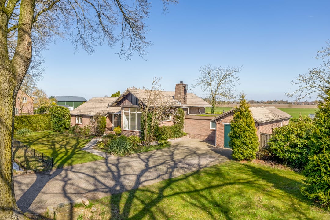 Photo 1 of Leensel 16