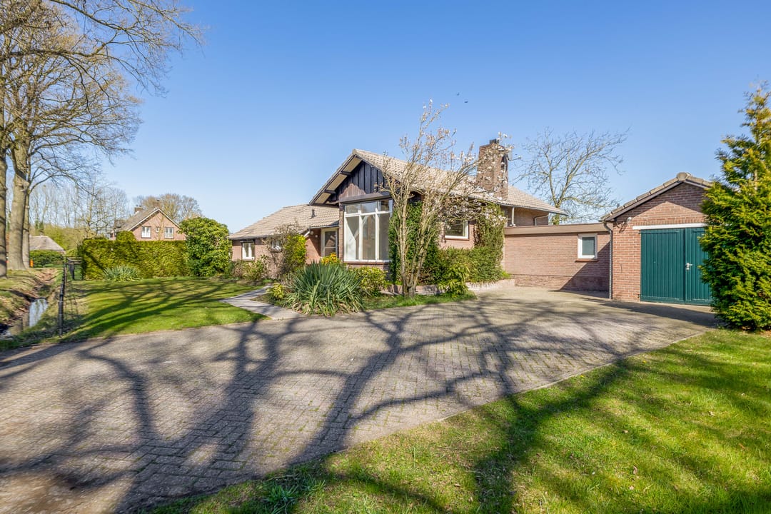 Photo 8 of Leensel 16