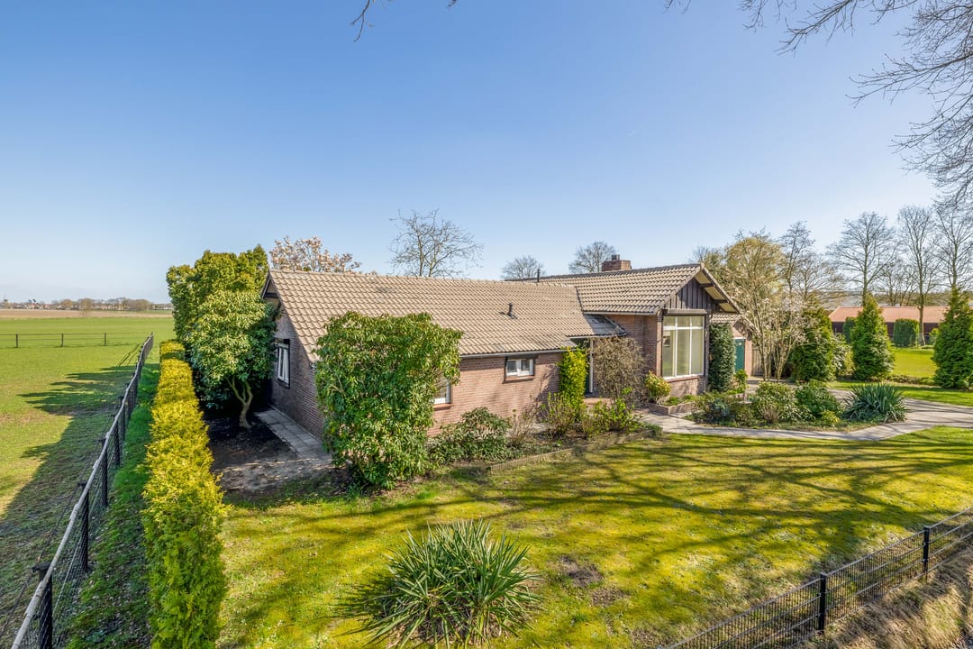 Photo 7 of Leensel 16