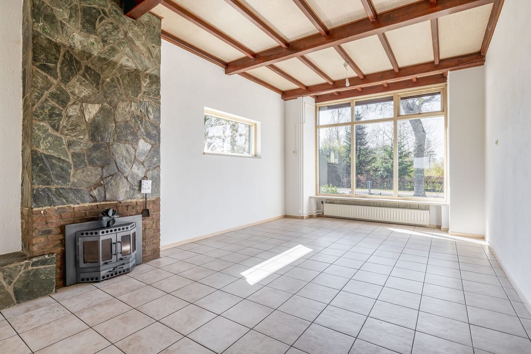 Photo 11 of Leensel 16