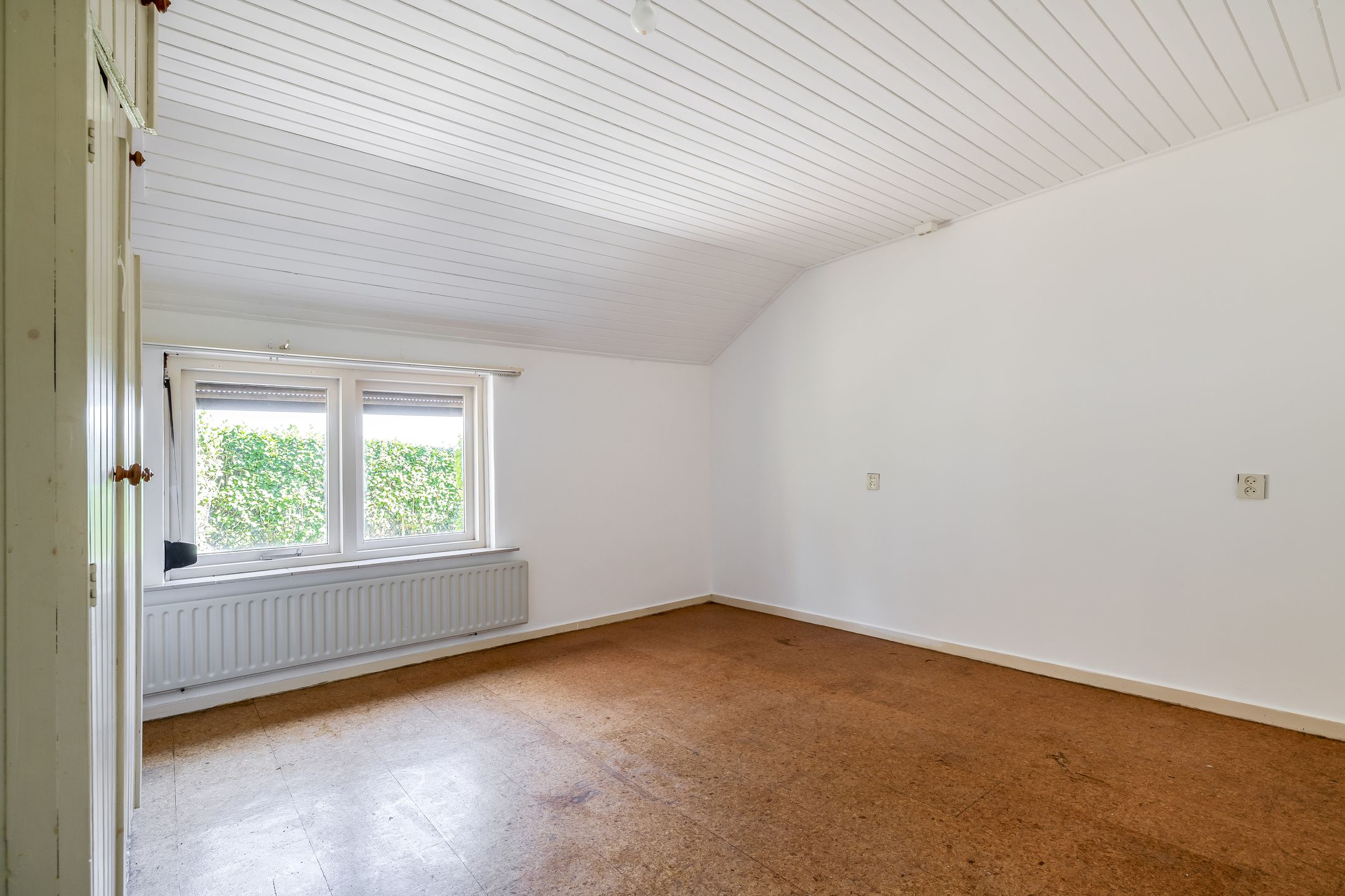 Photo 24 of Leensel 16