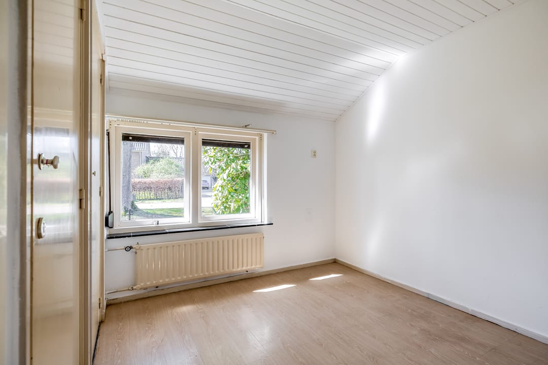 Photo 26 of Leensel 16