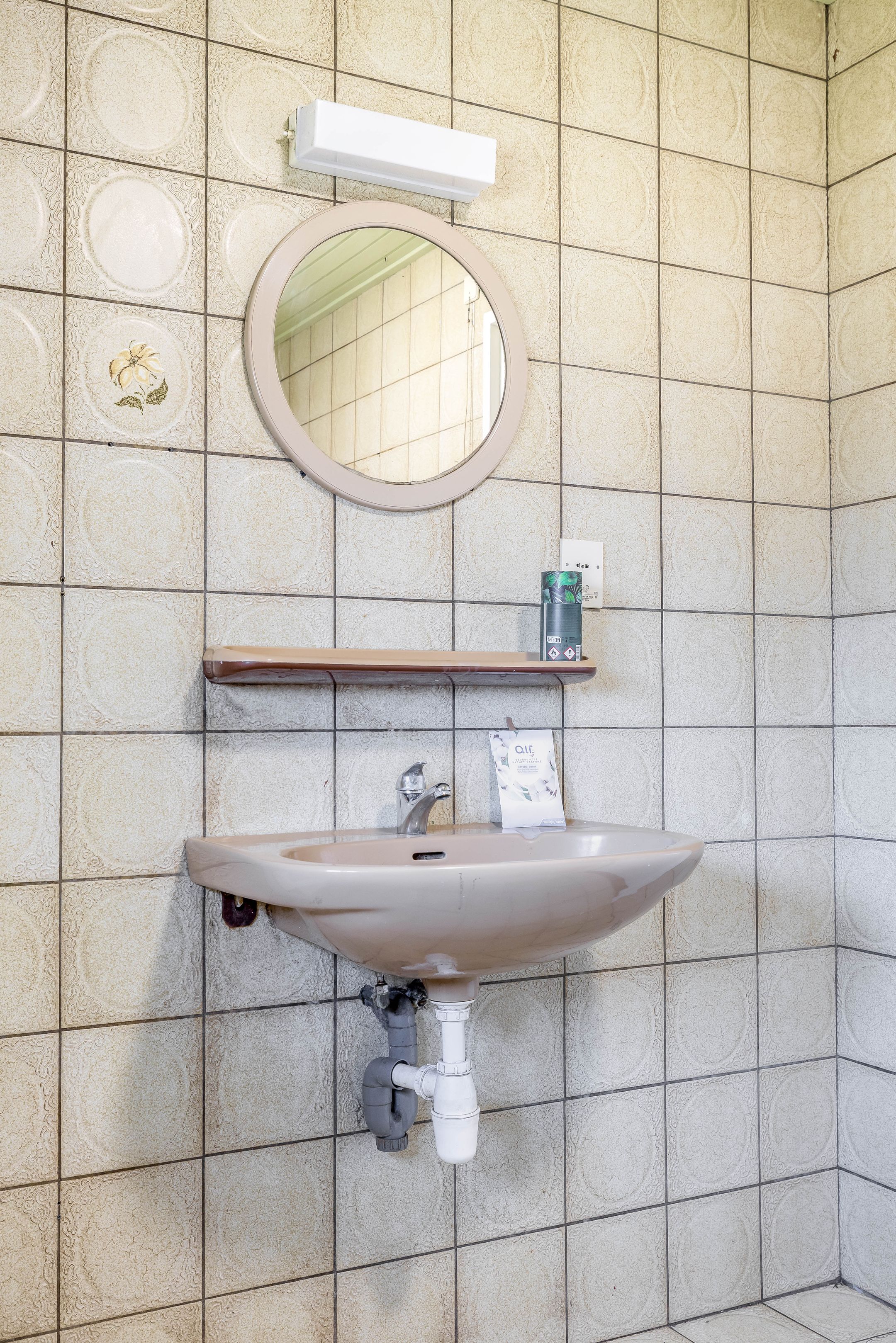 Photo 30 of Leensel 16