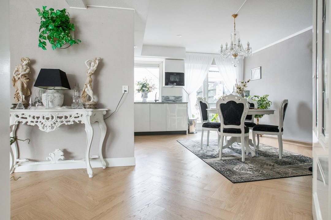 Foto 11 van Monniksrob 12