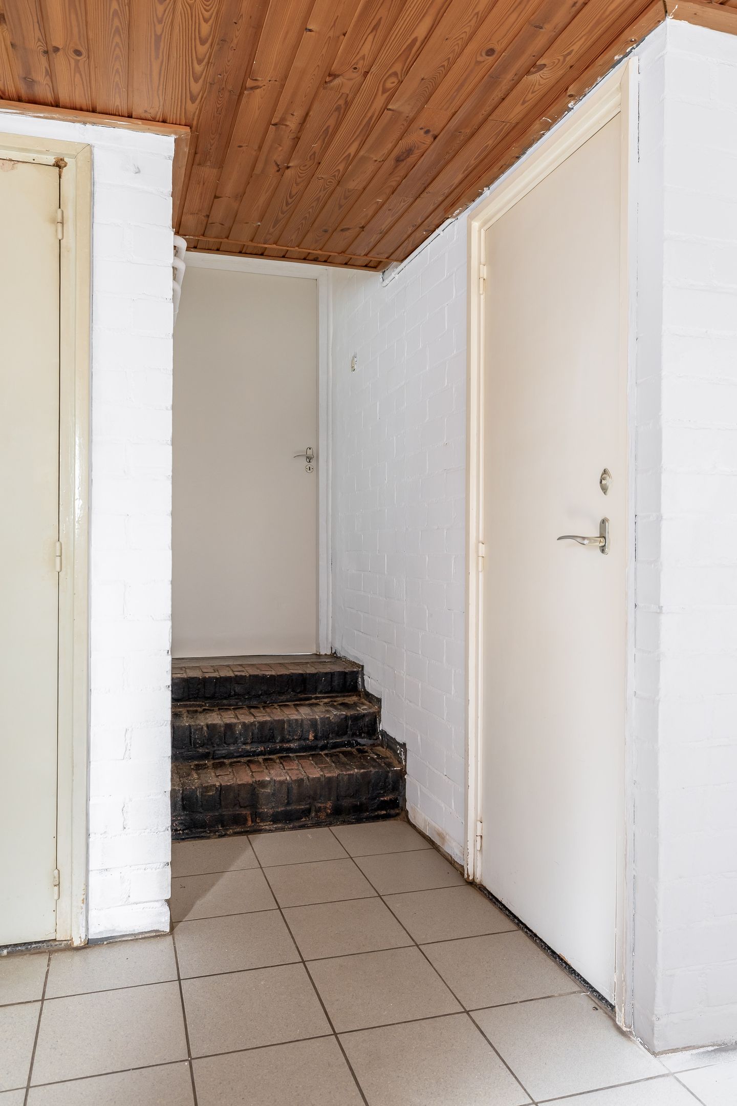 Photo 19 of Leensel 16