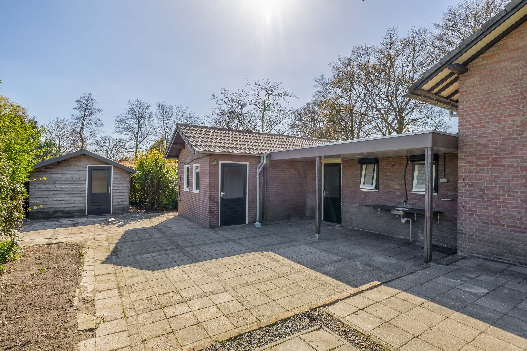 Photo 45 of Leensel 16