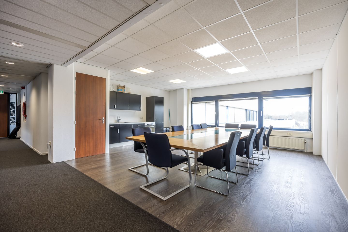 Bekijk foto 4 van Rijnzathe 4