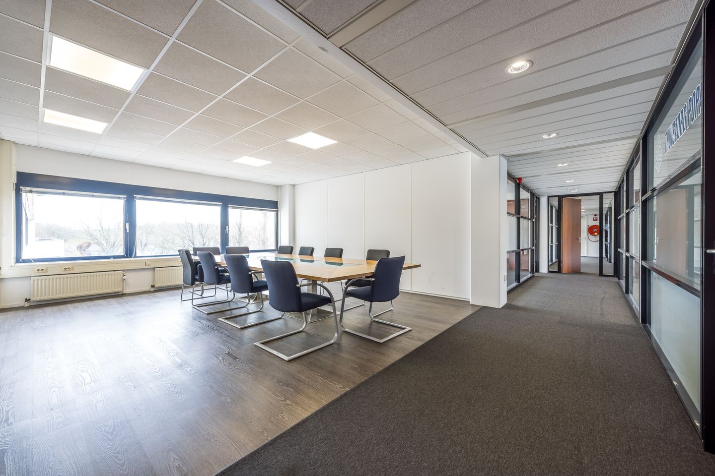 Bekijk foto 5 van Rijnzathe 4