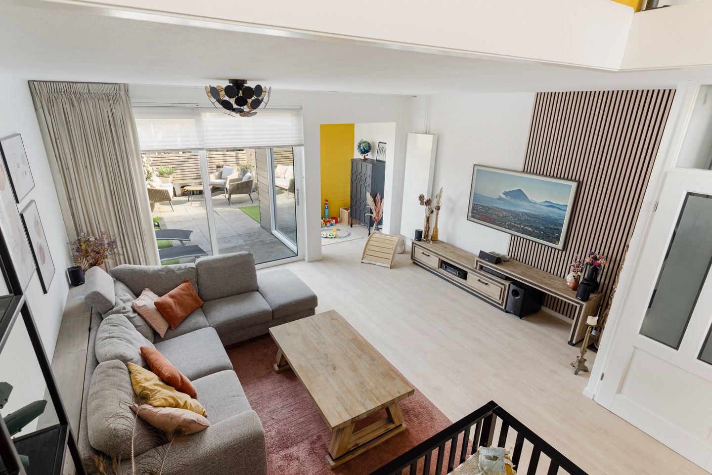 Foto 10 van Medeaschouw 56