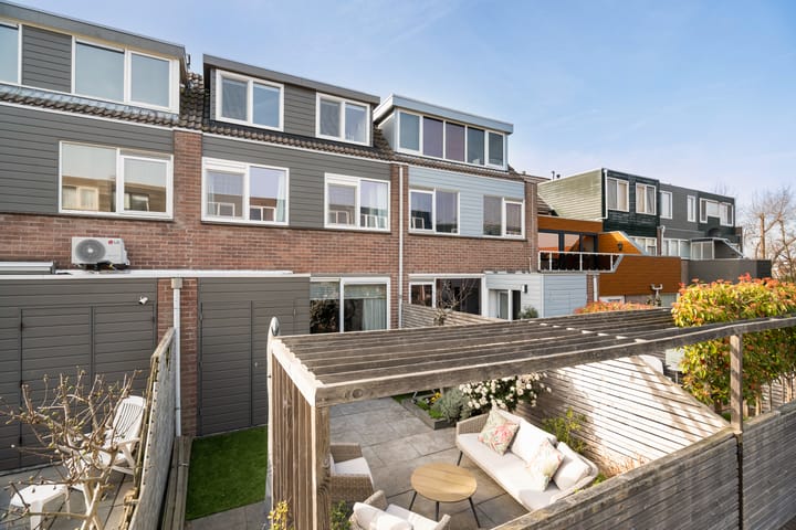 Foto 4 van Medeaschouw 56