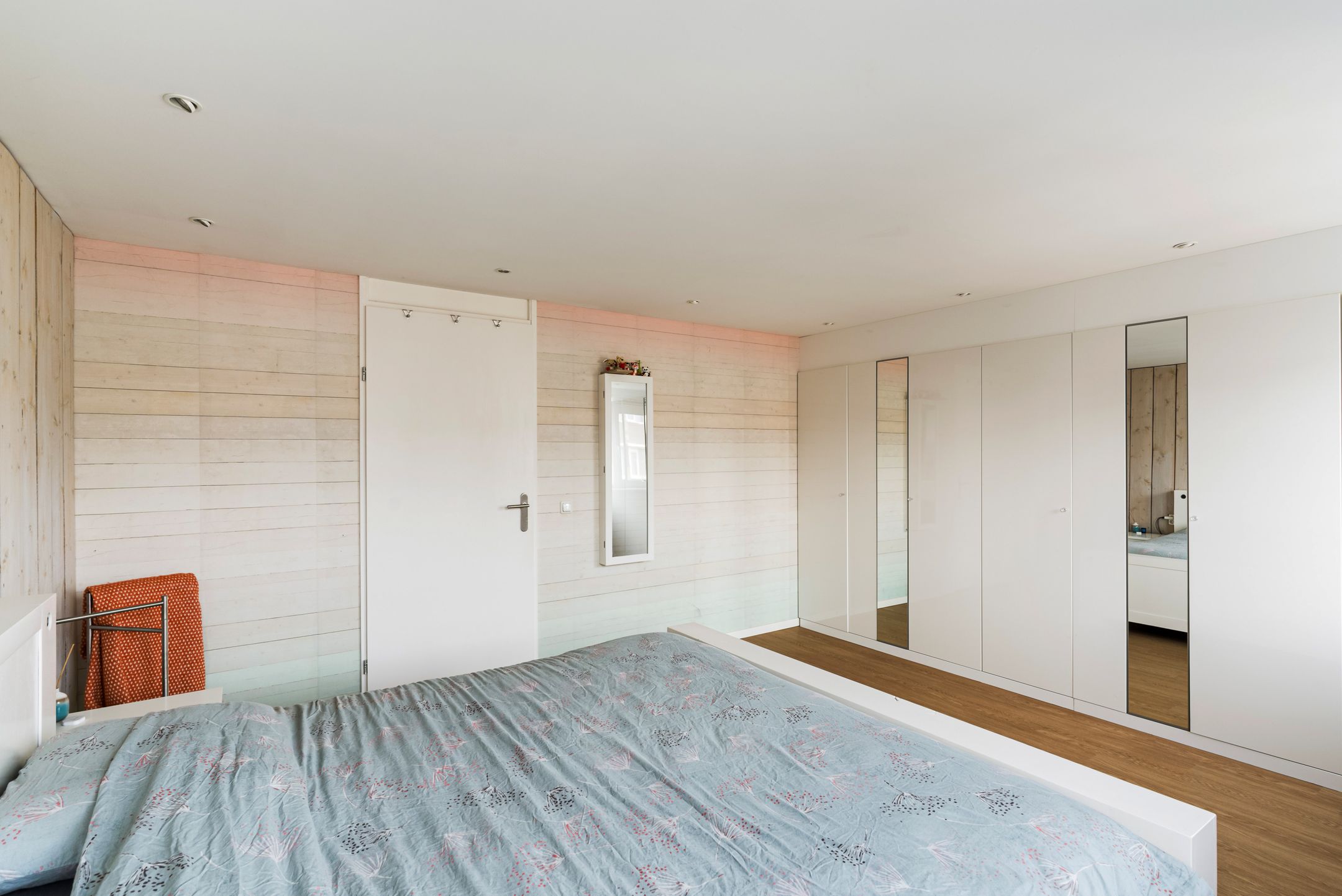 Foto 30 van Medeaschouw 56