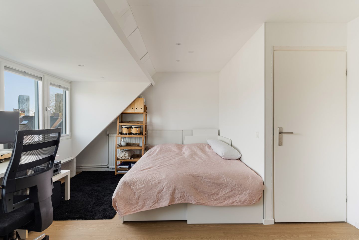 Foto 40 van Medeaschouw 56