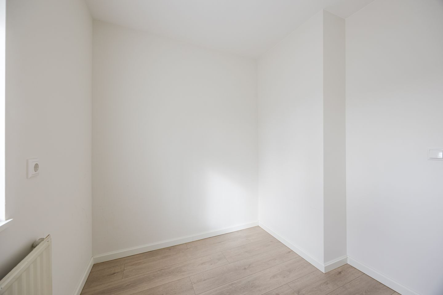 Photo 35 of Burgemeester Elkhuizenlaan 36