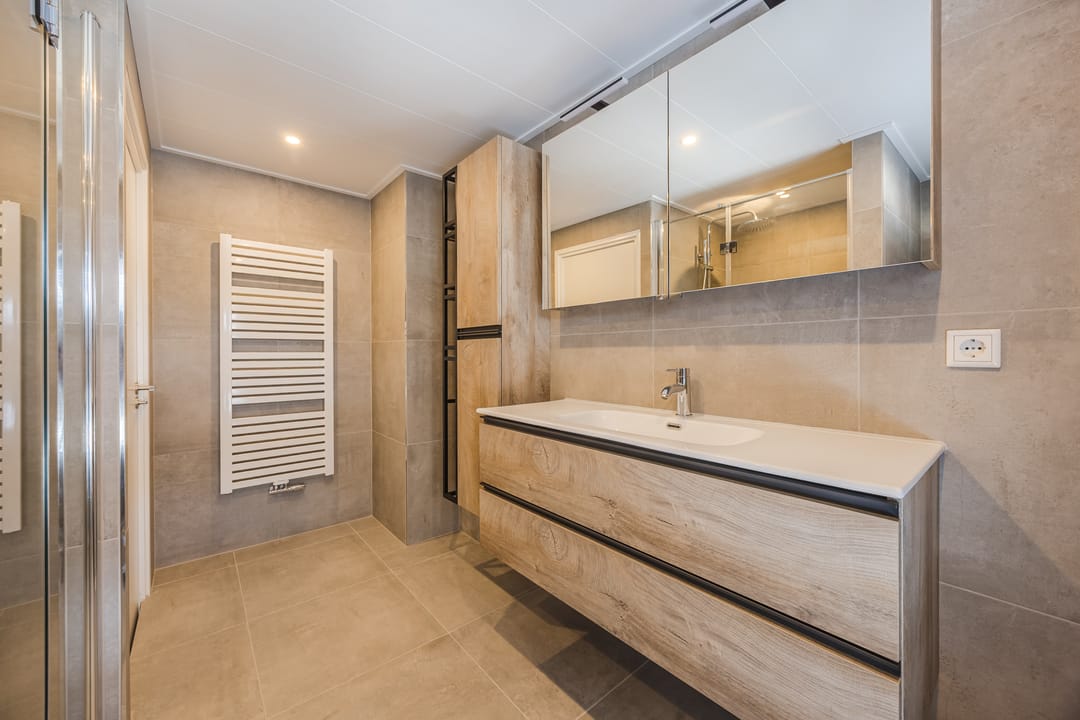 Photo 38 of Burgemeester Elkhuizenlaan 36