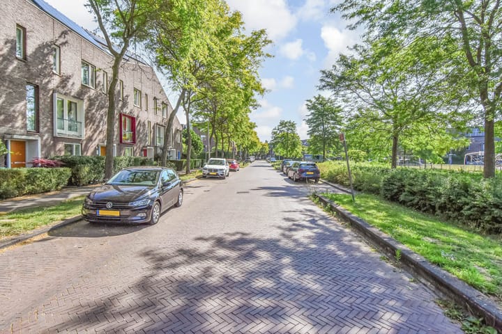 Photo 5 of Koolhovenlaan 15