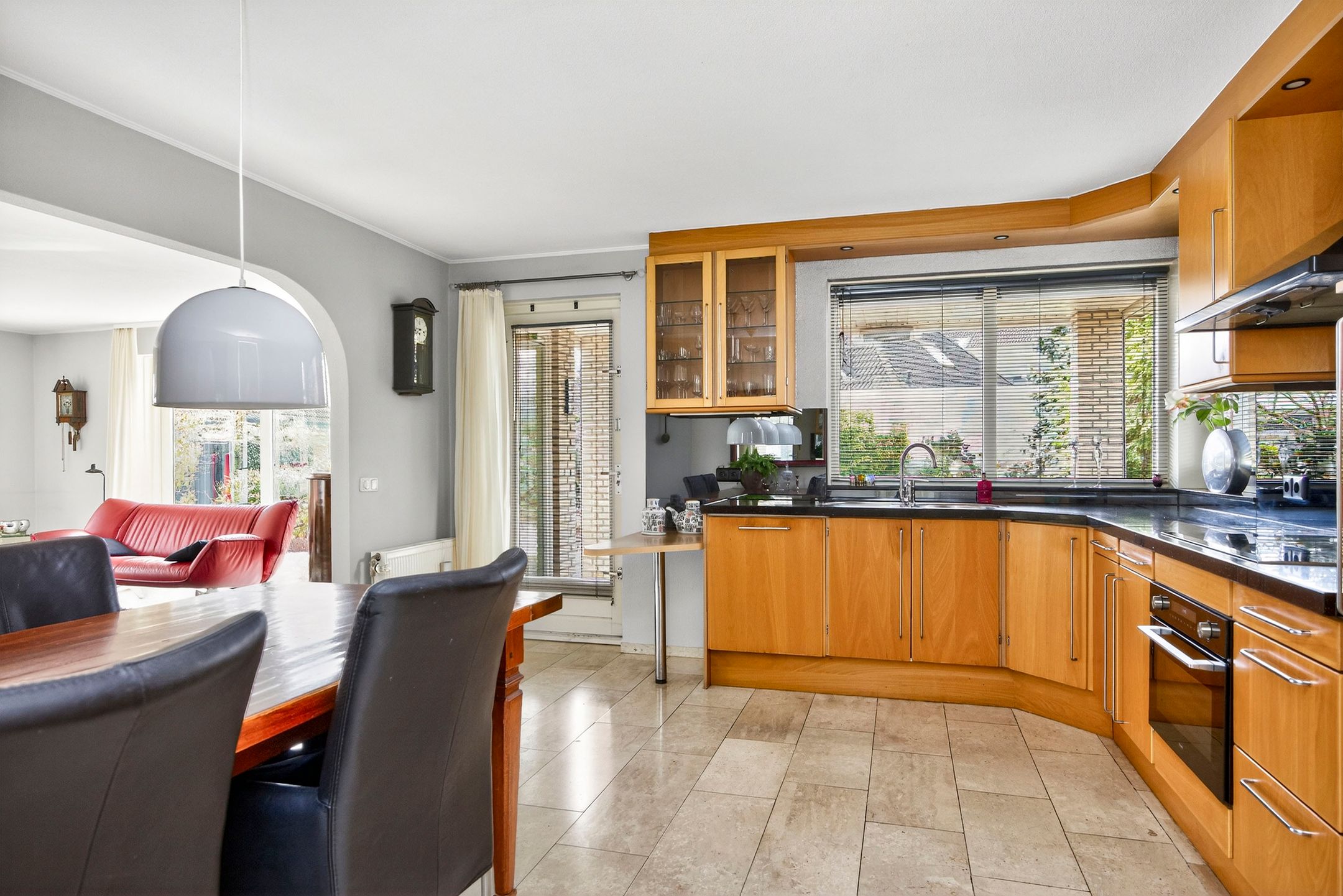 Foto 15 van Suze Robertsonlaan 2