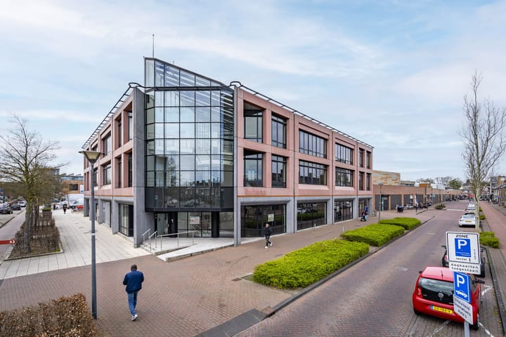 Laan van Limburg 2, Roosendaal