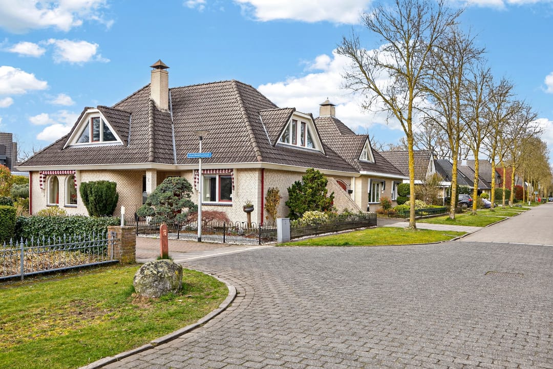 Foto 37 van Suze Robertsonlaan 2