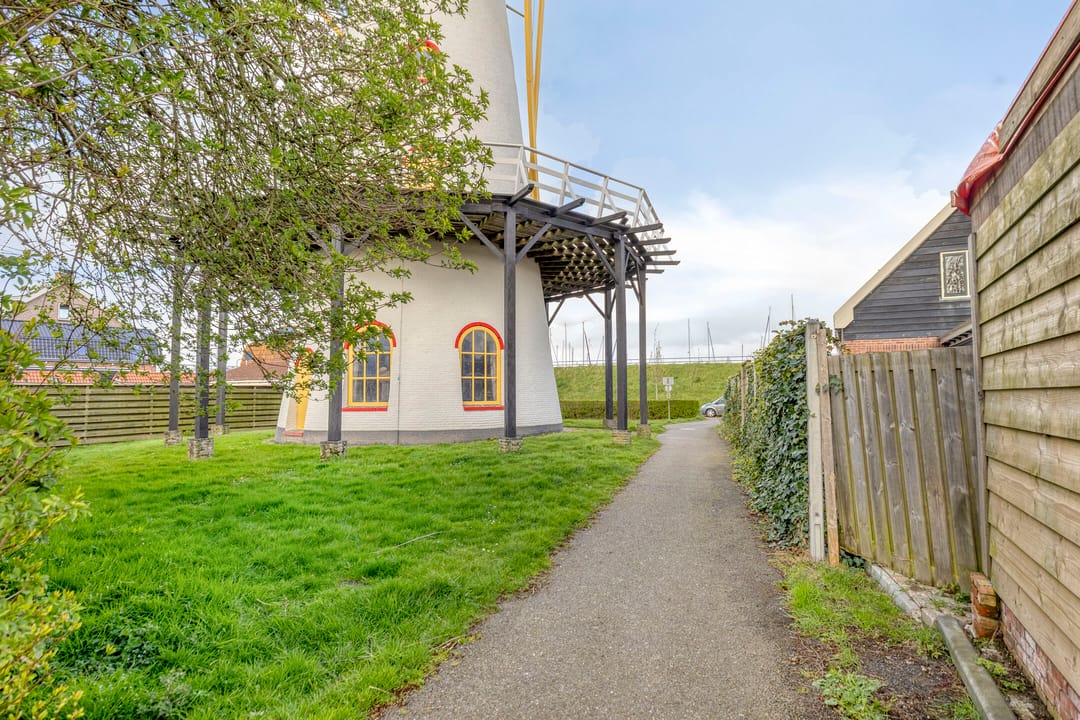 Foto 11 van Westelijke Kanaalweg 59