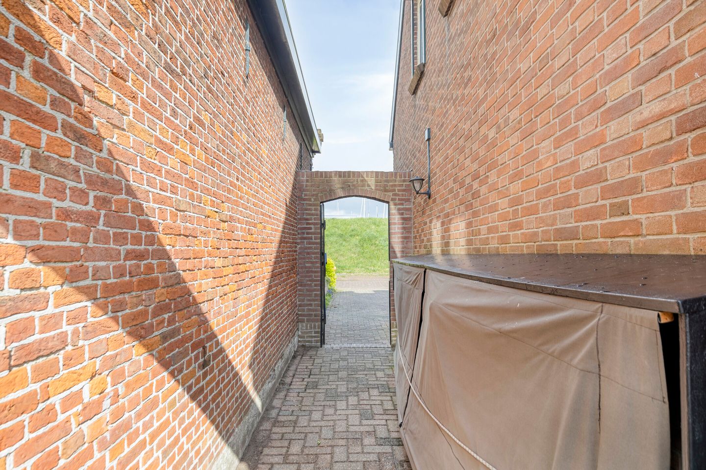 Foto 14 van Westelijke Kanaalweg 59