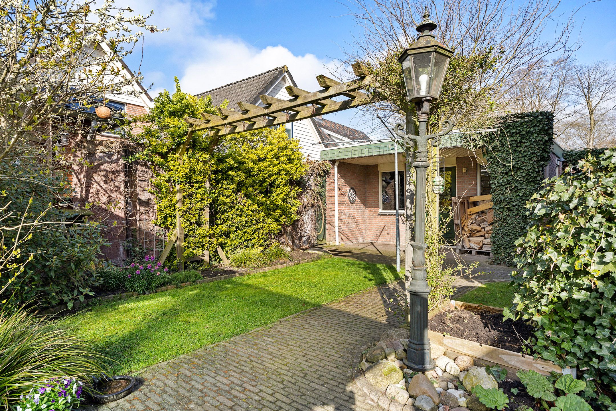 Foto 6 van Kastanjestraat 19