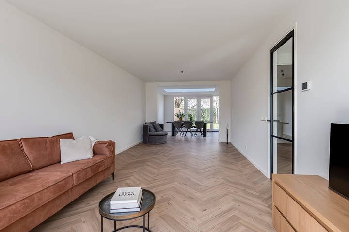 Photo 3 of Prins Bernhardstraat 90