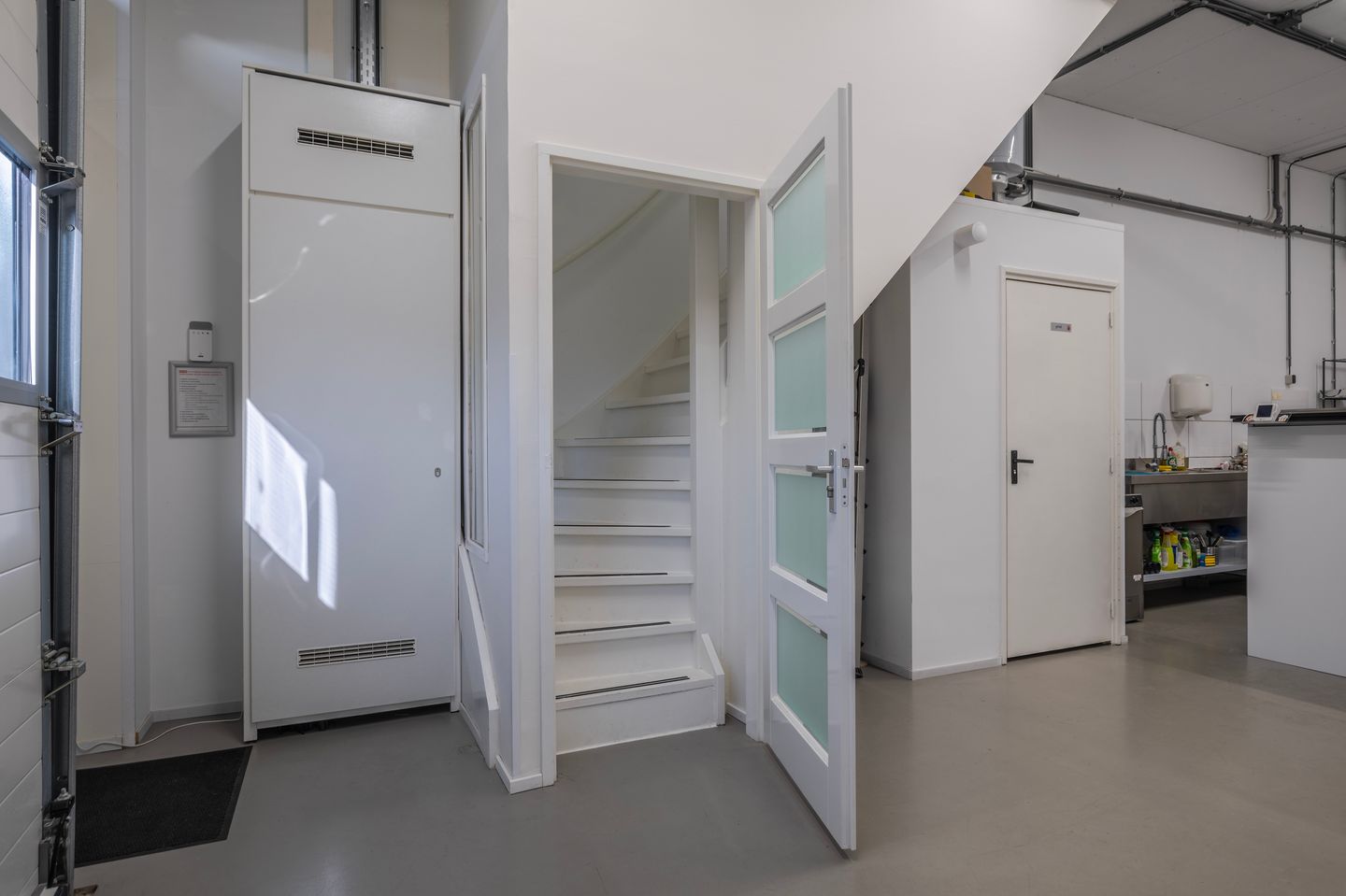 View photo 3 of Papenkamp 10-P