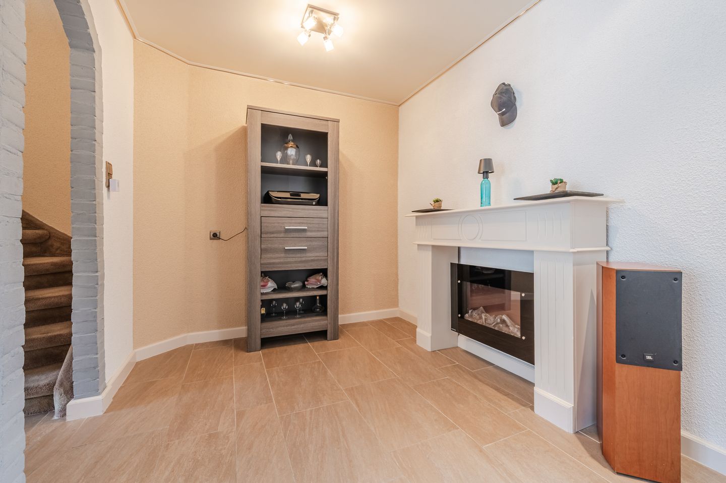 Photo 10 of Katoenstraat 6