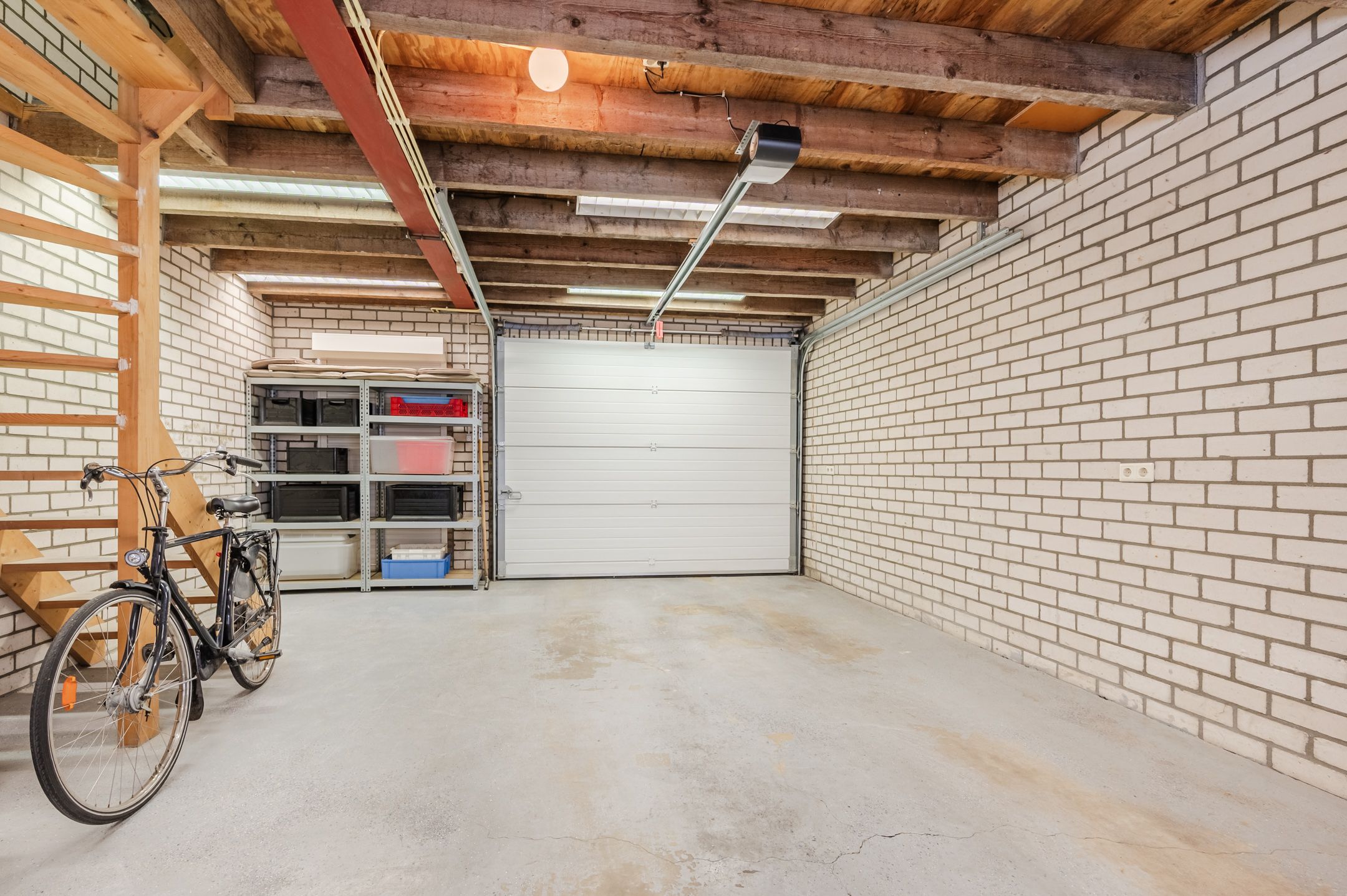 Photo 39 of Katoenstraat 6