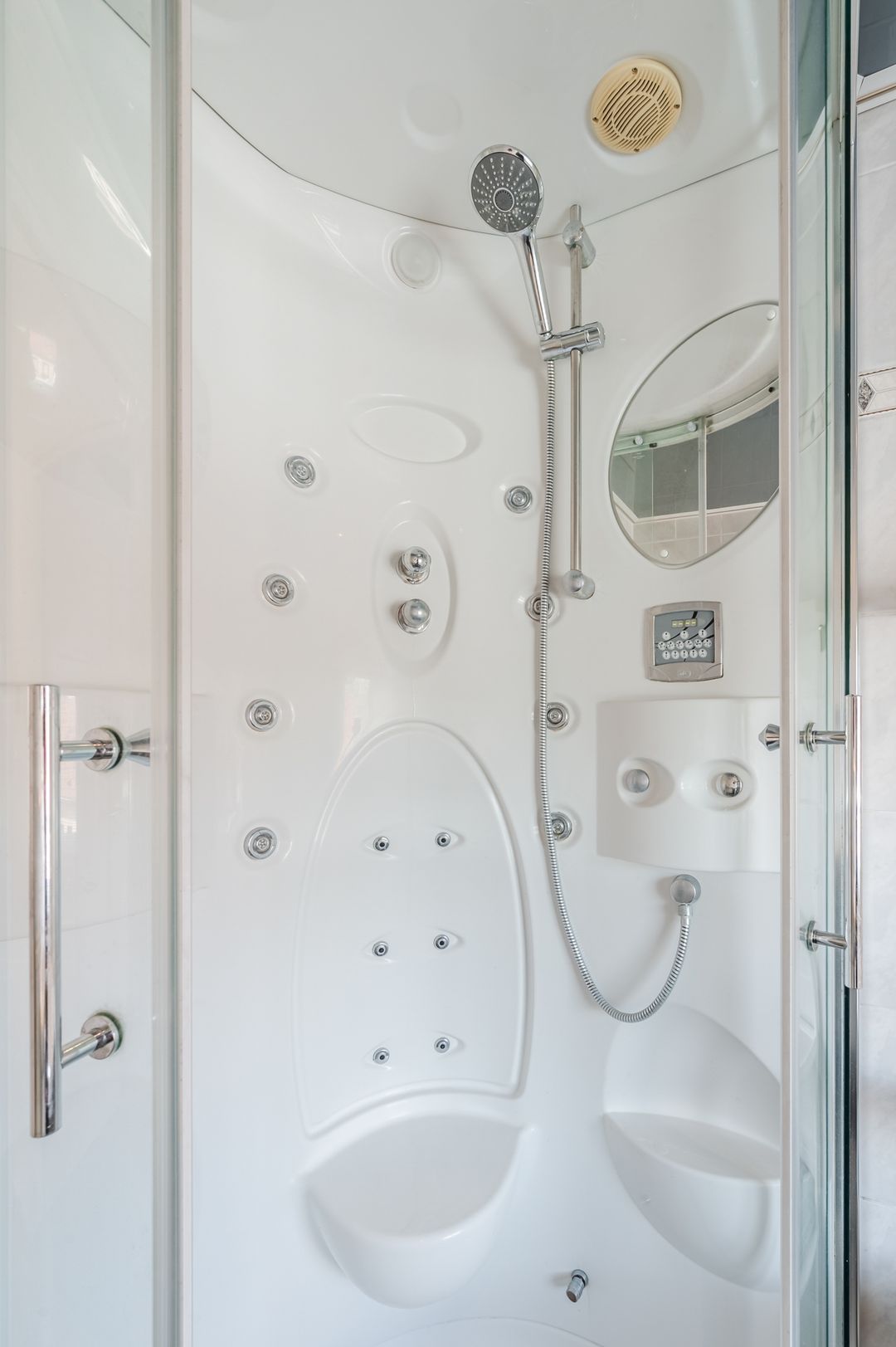 Photo 28 of Katoenstraat 6