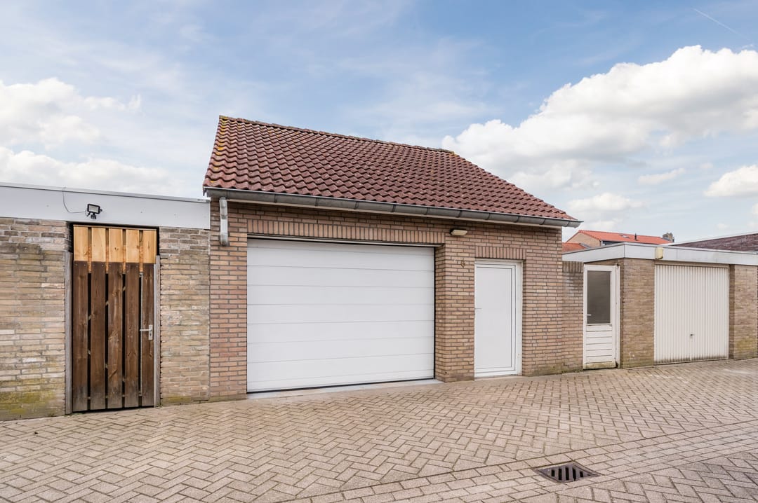 Photo 43 of Katoenstraat 6