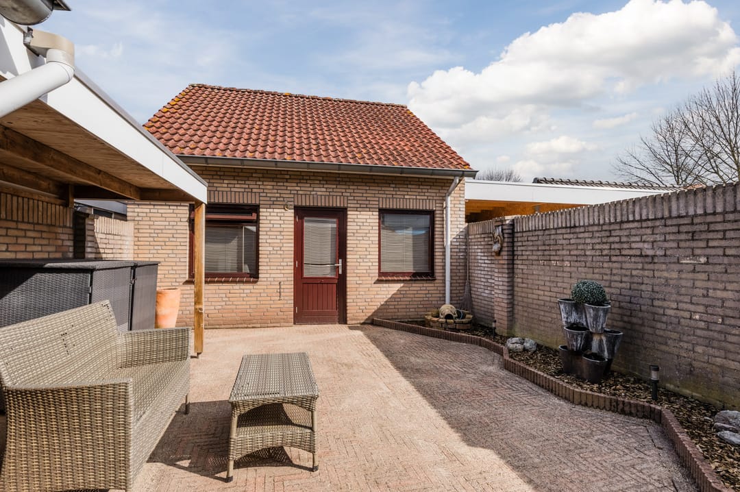 Photo 38 of Katoenstraat 6