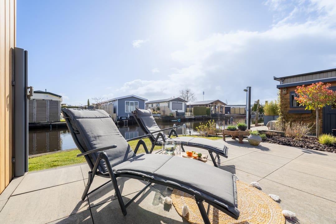 Foto 2 van Nieuw-Loosdrechtsedijk 217-C014