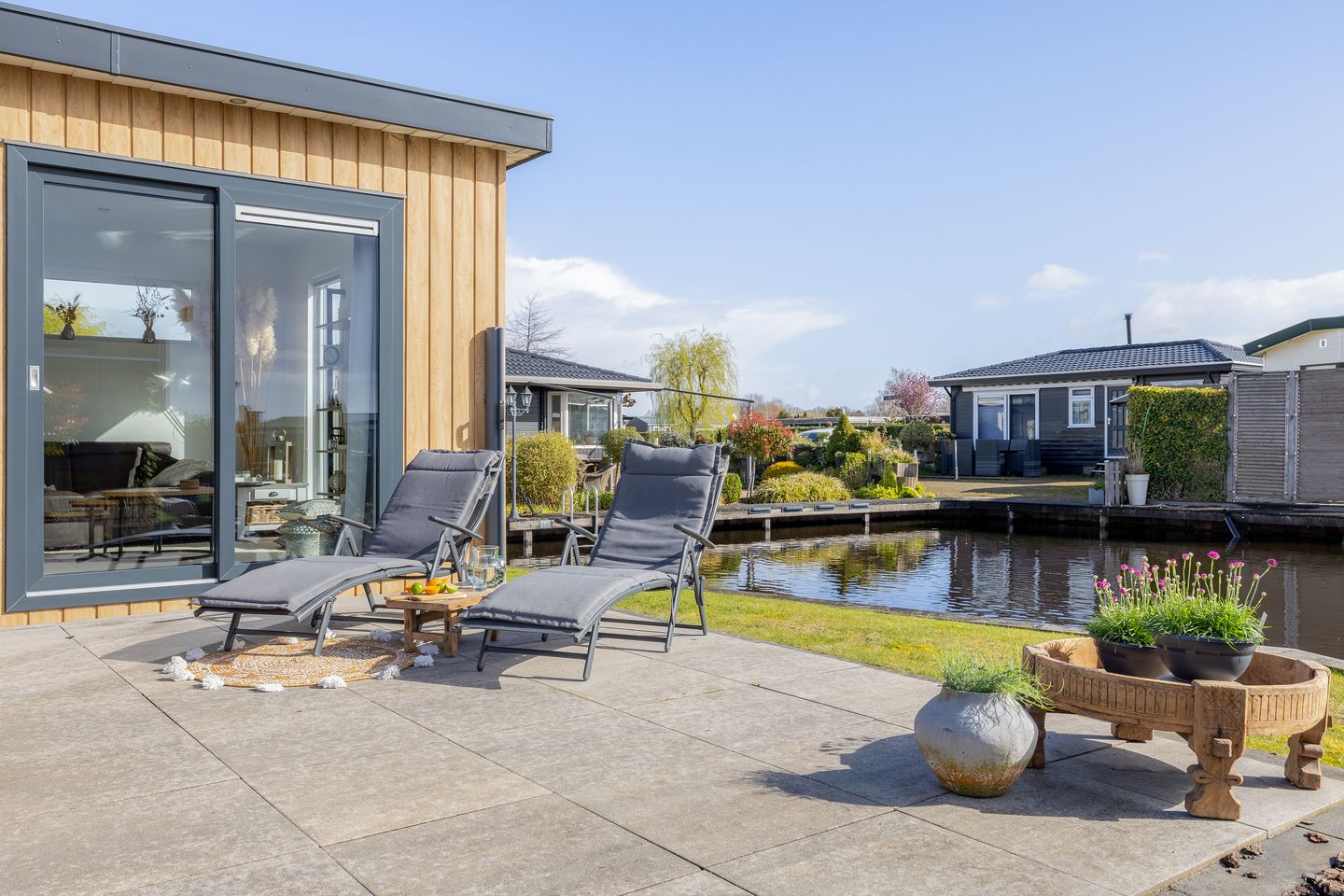 Foto 5 van Nieuw-Loosdrechtsedijk 217-C014