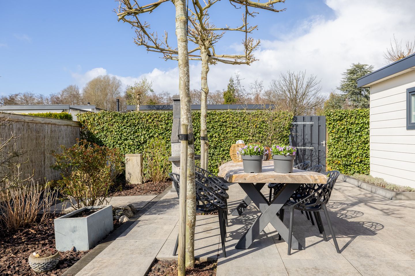 Foto 14 van Nieuw-Loosdrechtsedijk 217-C014