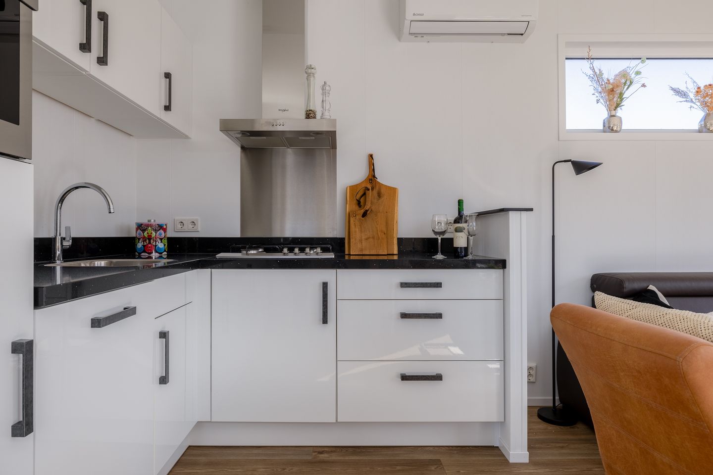 Foto 34 van Nieuw-Loosdrechtsedijk 217-C014