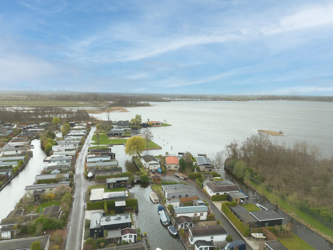 Foto 52 van Nieuw-Loosdrechtsedijk 217-C014